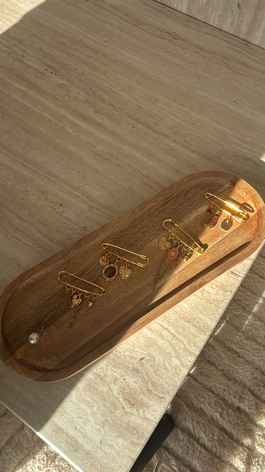 Broche personnalisable (5 charms)