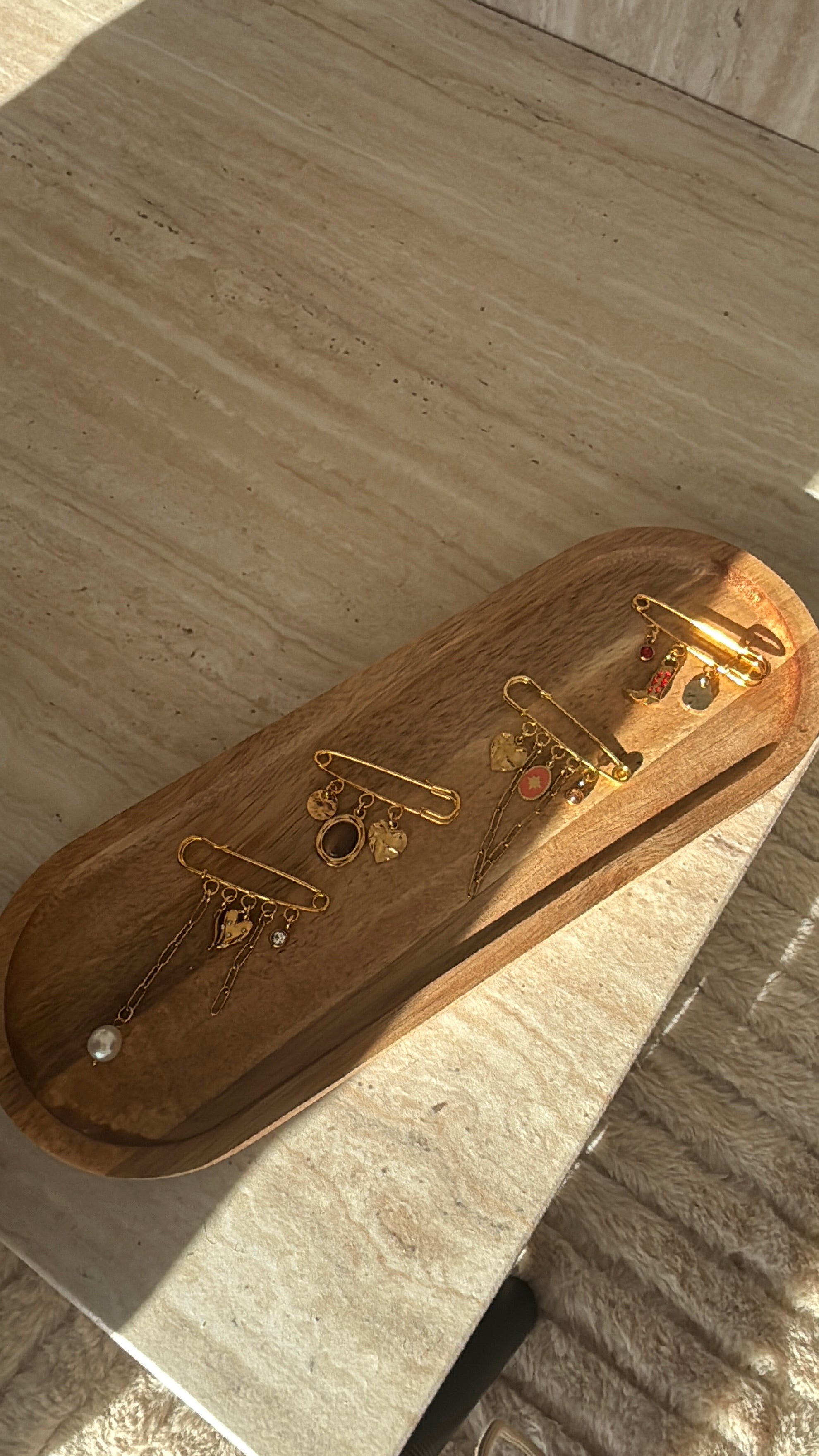 Broche personnalisable (5 charms)