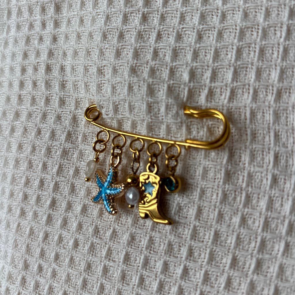 Broche blue