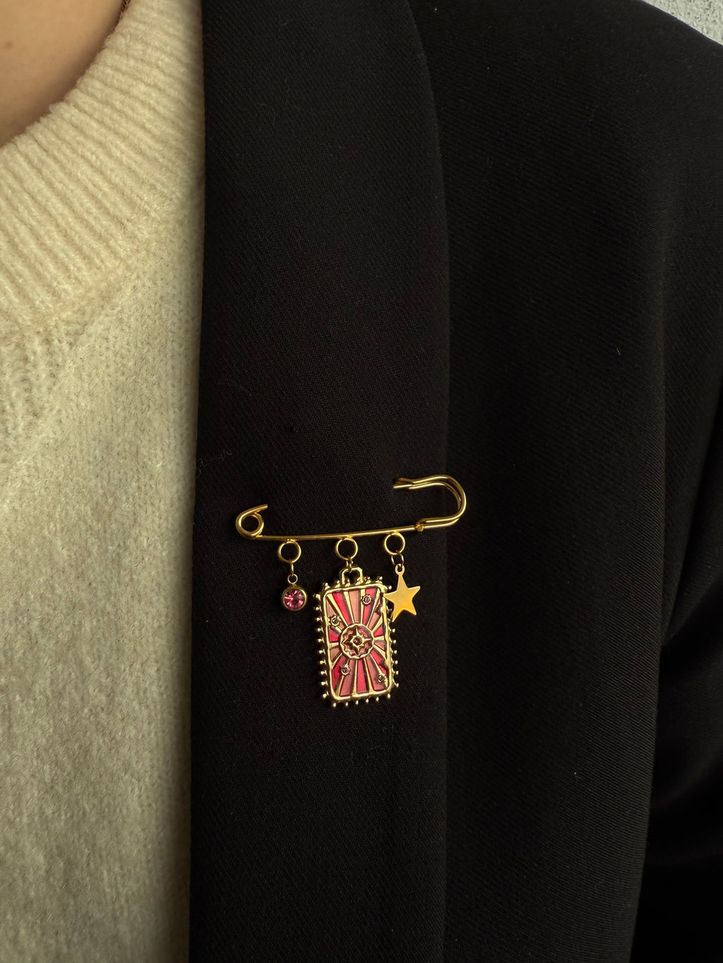 Broche timbre (3 charms)