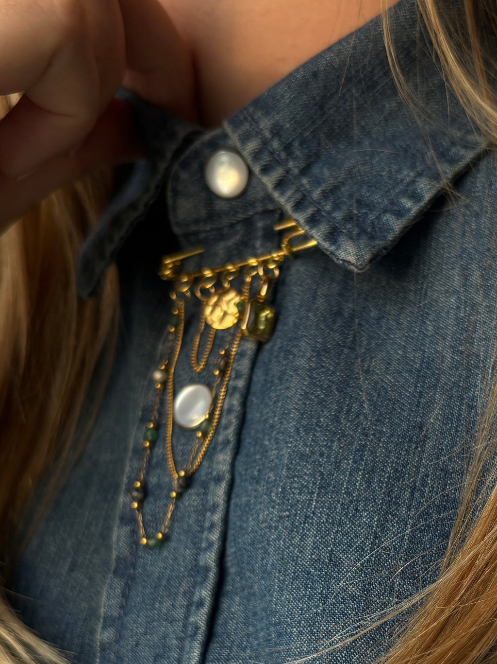 Broche Chaine doré